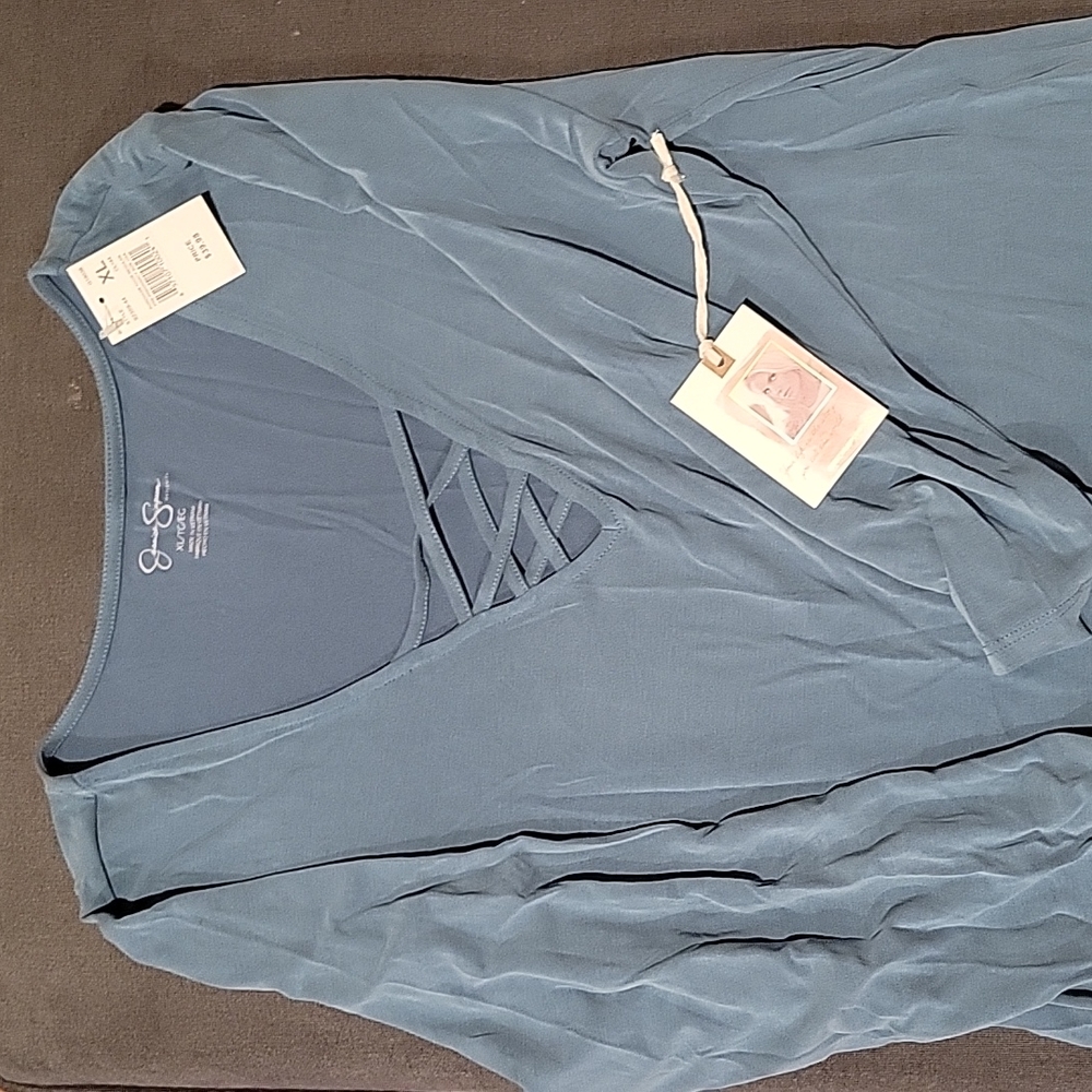 Jessica Simpson Maternity Shirt